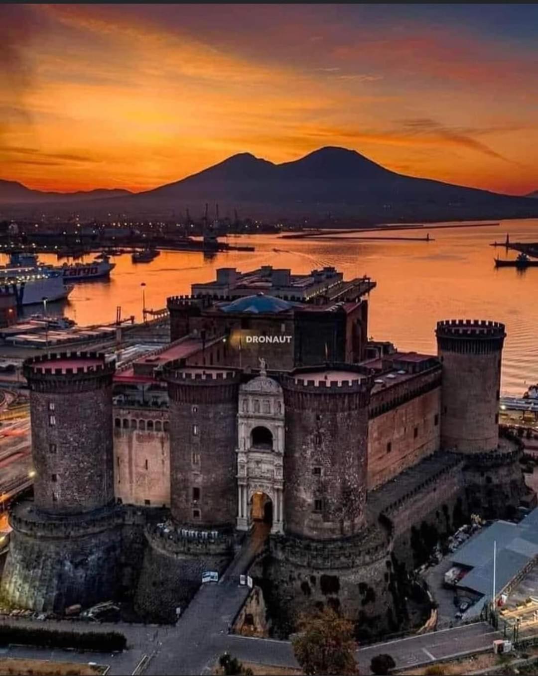 Napoli&Love Apartment Bovio Centro Storico Exterior foto